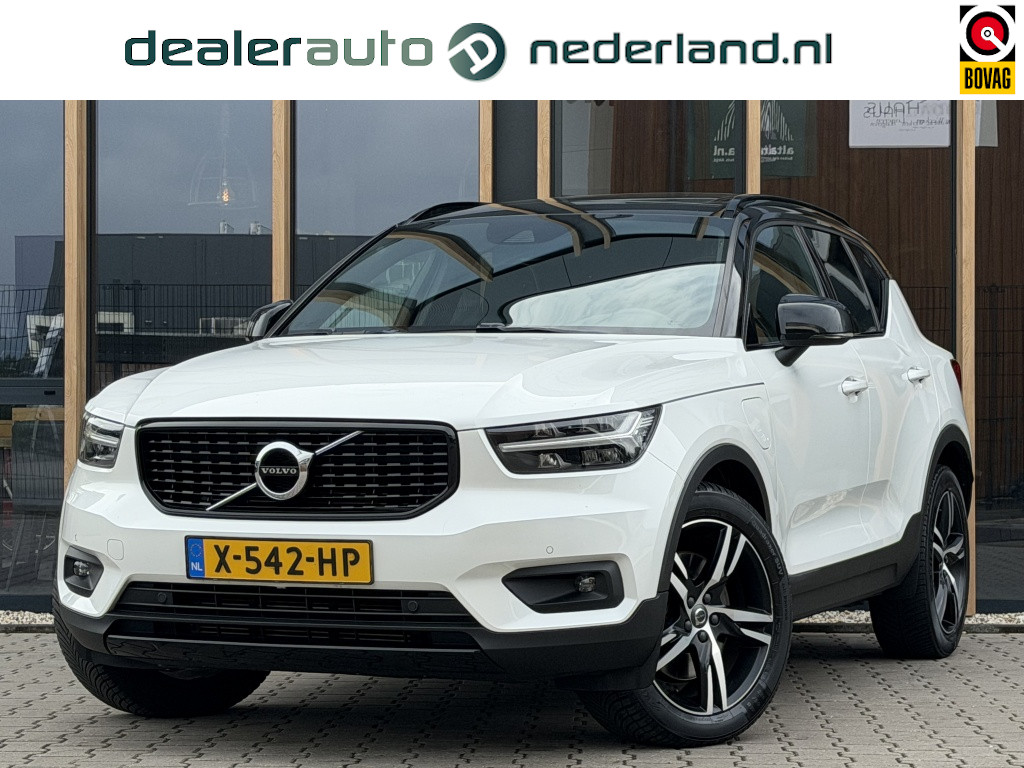 53560588