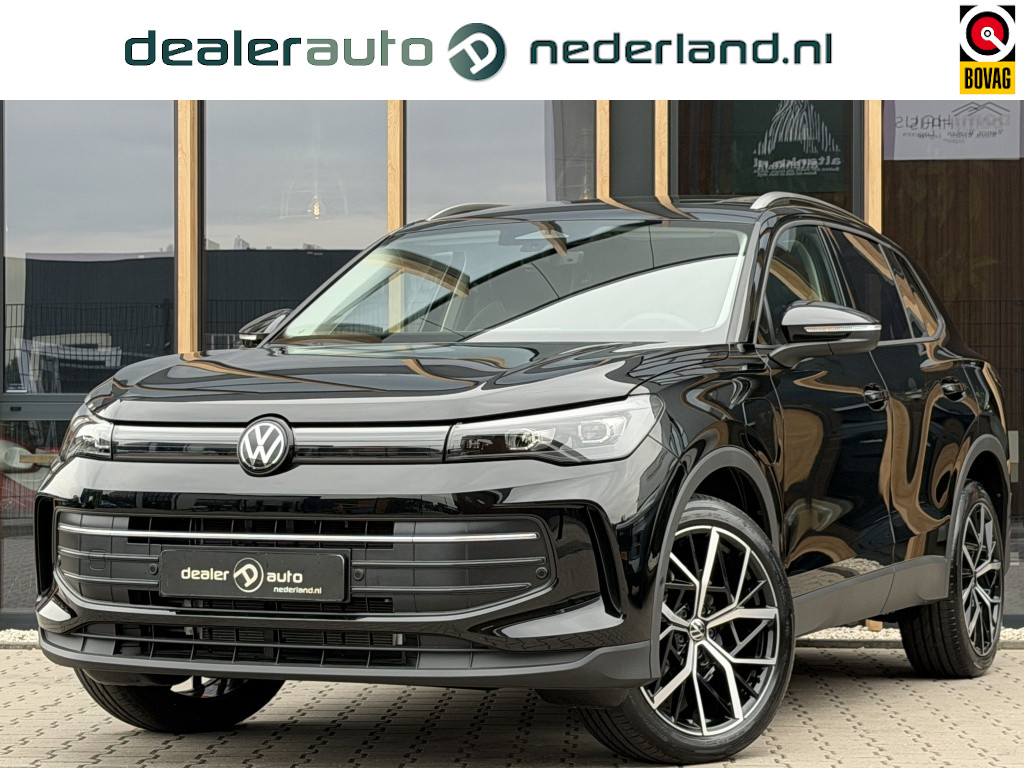 54384233